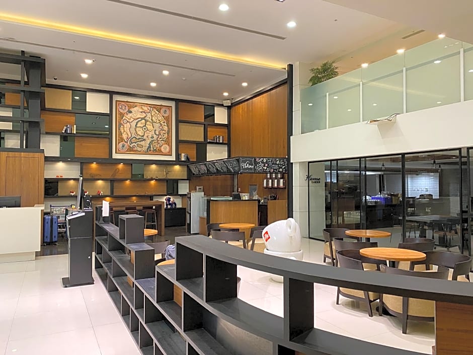 CHECK inn Taipei Neihu