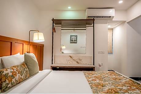 Junior Suite Room