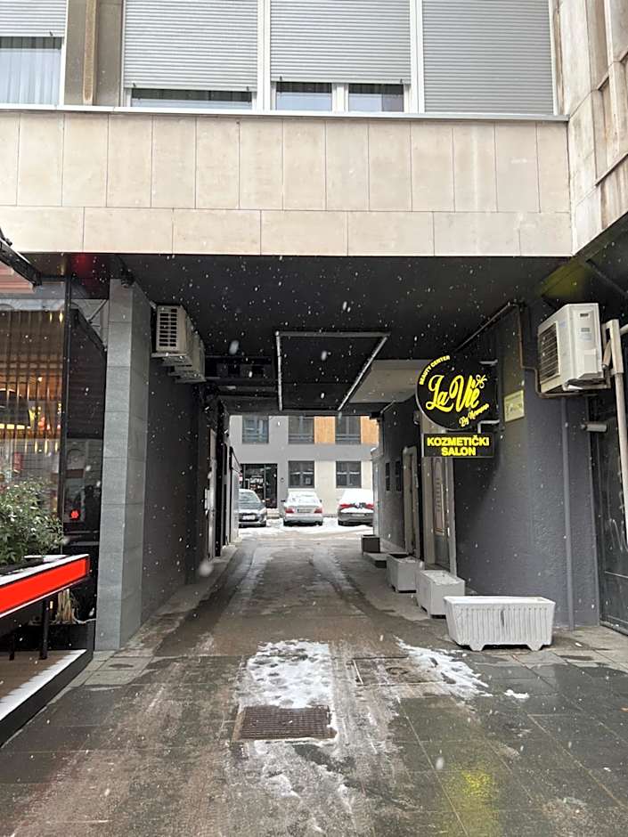 Modern and Bright Apartments - Main Street