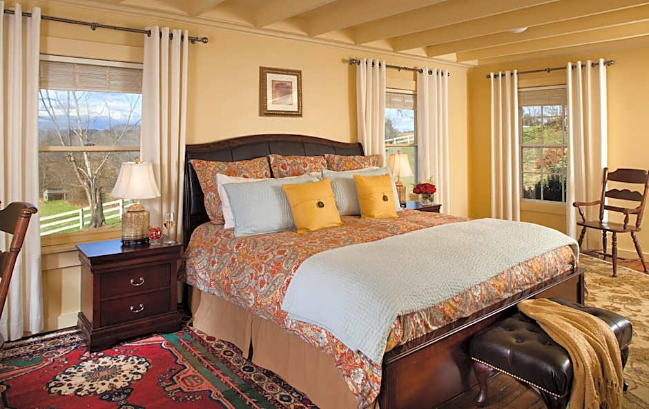 The Inn & Tavern at Meander