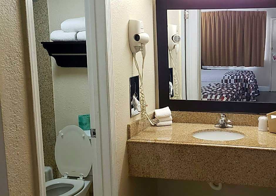 Red Roof Inn Kenner - New Orleans Airport NE