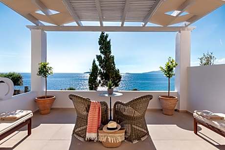 Aneroussa Beach Hotel