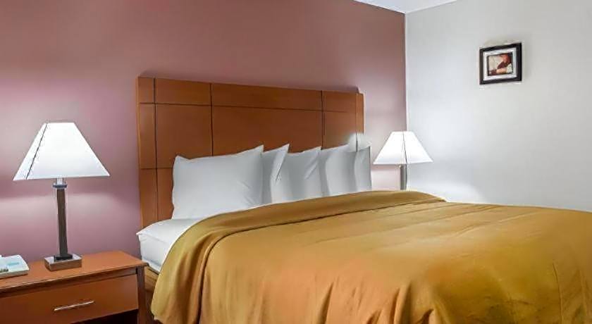 Quality Inn Marianna South