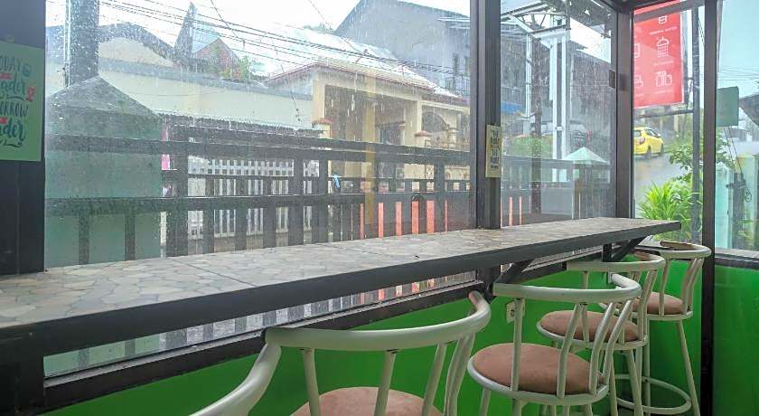 RedDoorz near Politeknik Manado