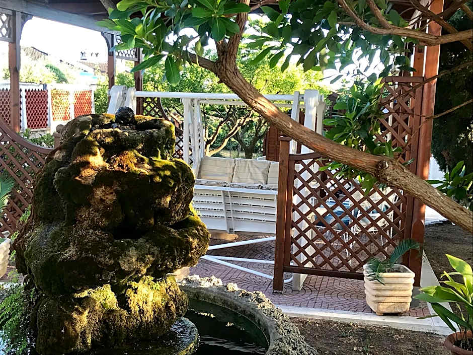 HIstoric Luxury Villa,sea view, private parking