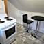 Cozy downtown one bedroom free parking