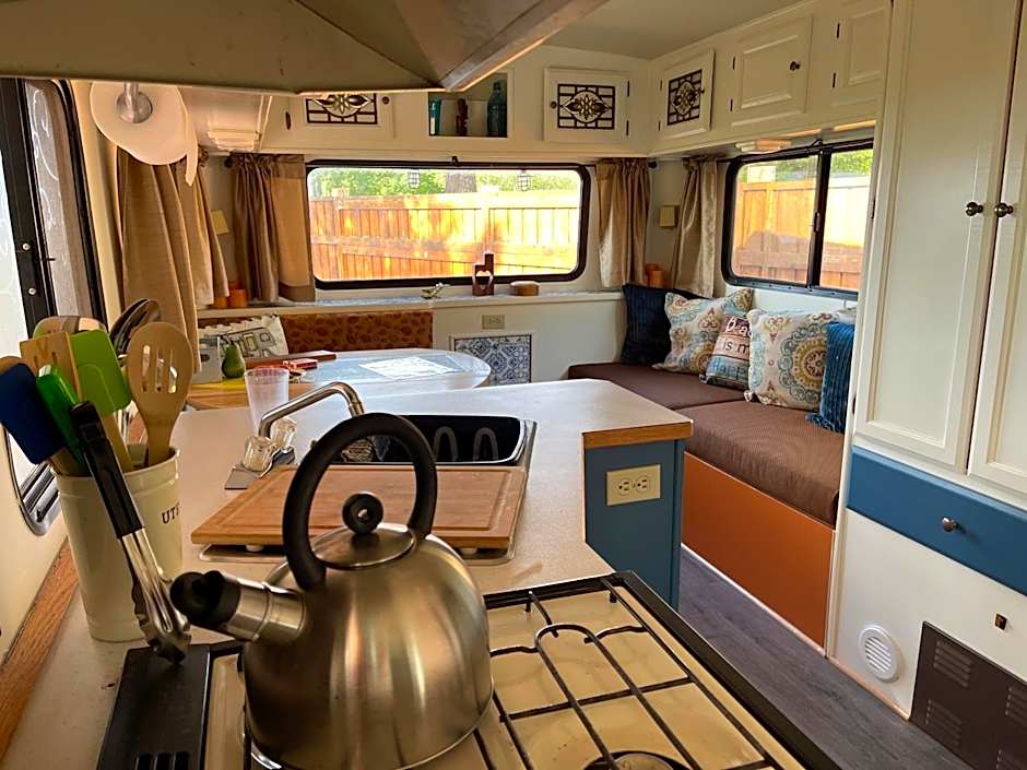 So Damn Lucky Glamping