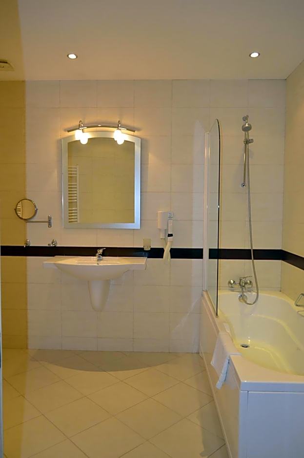 Bellevue Residence Apartments