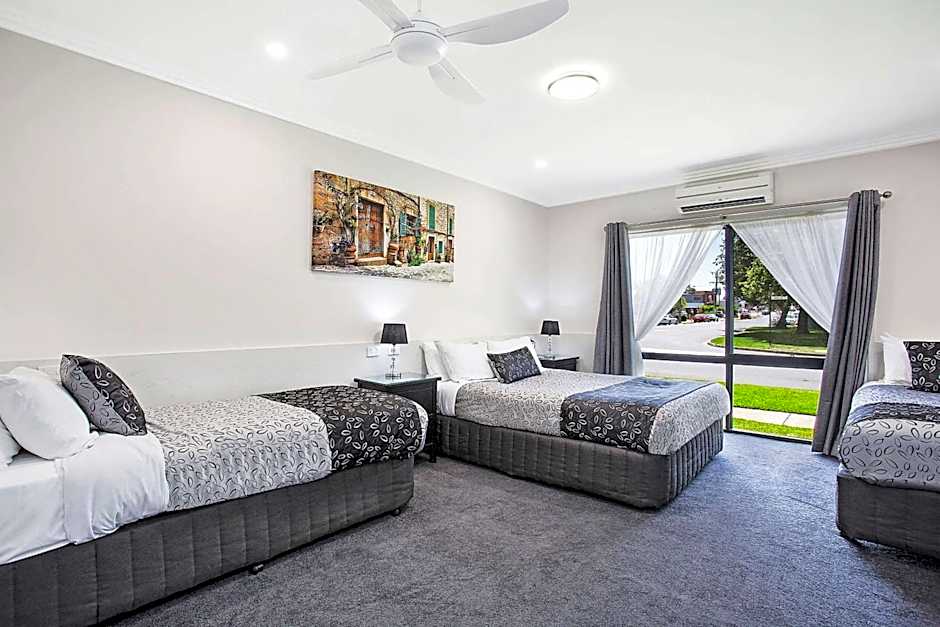 Comfort Inn May Park