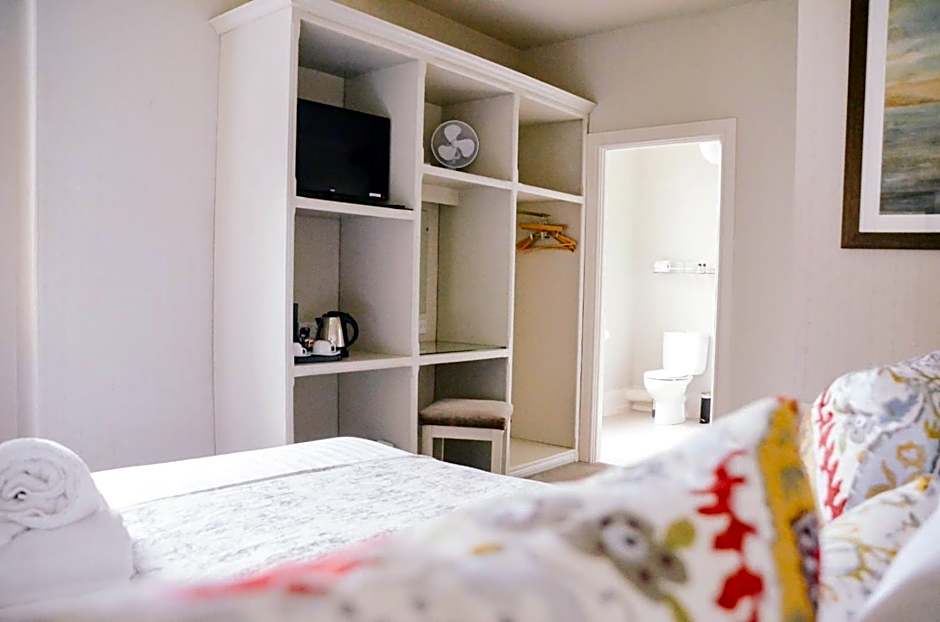 Gregory by the Warren Collection