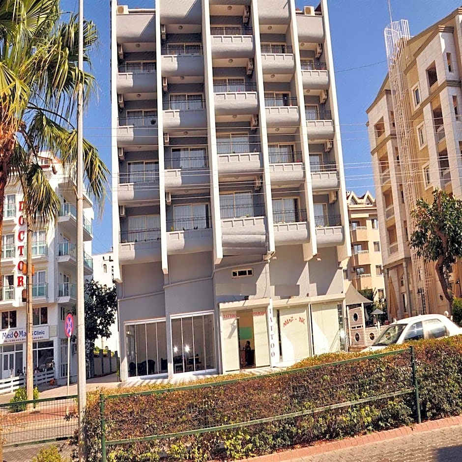 Almena Hotel
