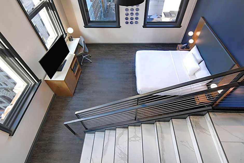 Courtyard by Marriott Cincinnati Downtown