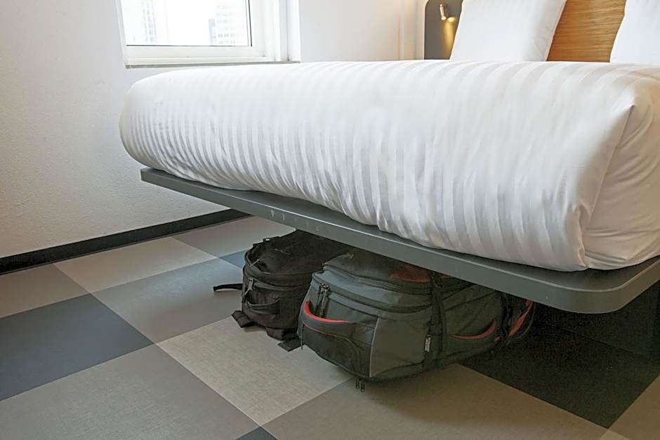 easyHotel Amsterdam Arena Boulevard