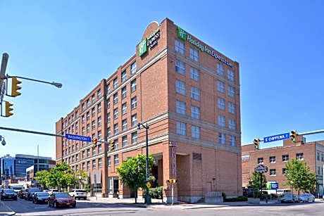 Holiday Inn Express & Suites Buffalo Downtown By IHG