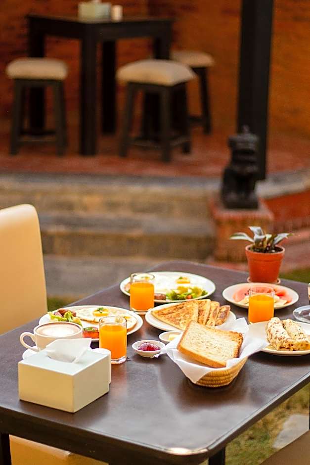 Hotel Ananda Inn