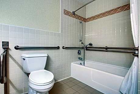 1 King Bed Mobility Access Tub Nosmoking