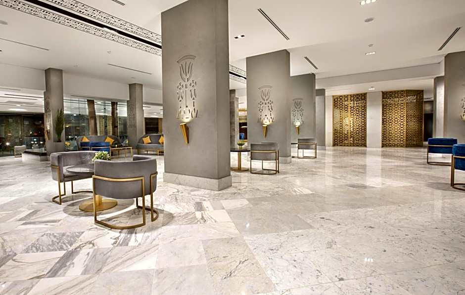 Pyramisa Luxor Hotel and Suites