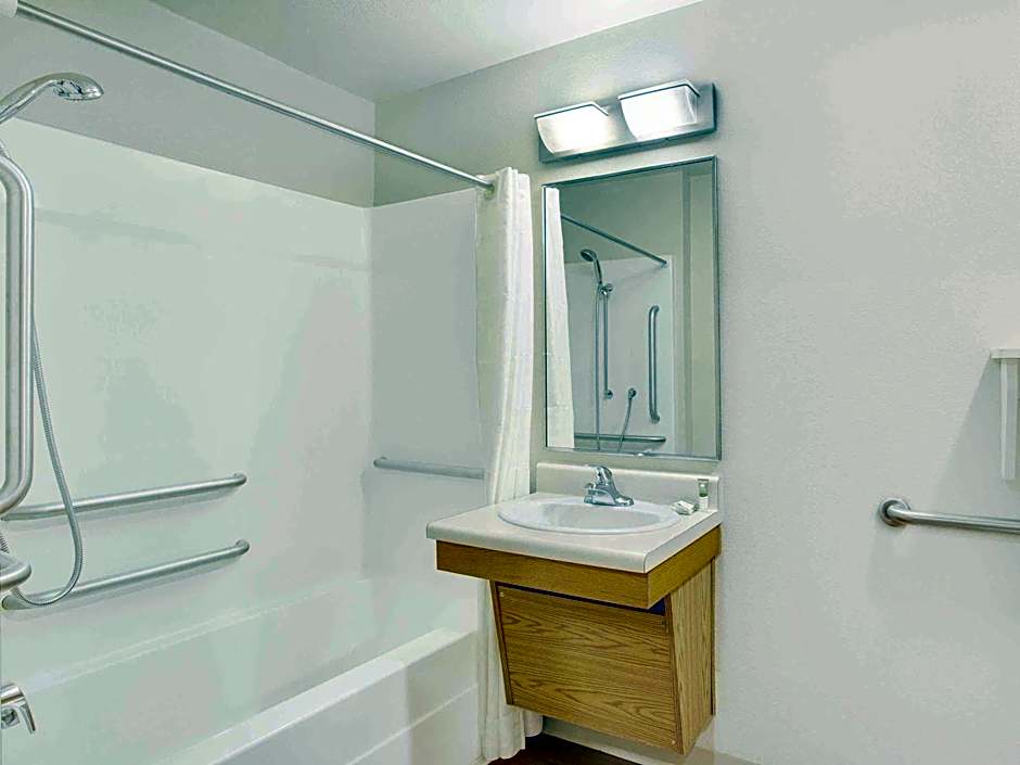 Extended Stay America Select Suites - Mobile - I-65