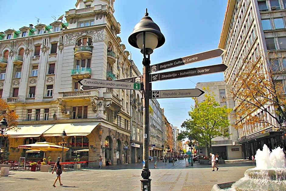 Five Points Square - City Center