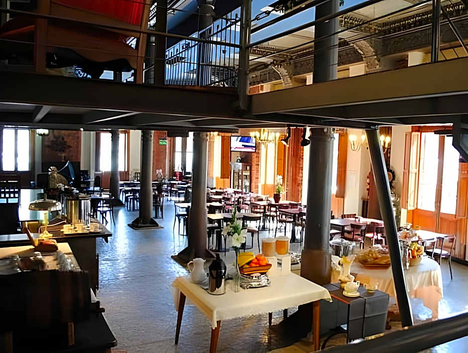 La Fresque Hotel Boutique
