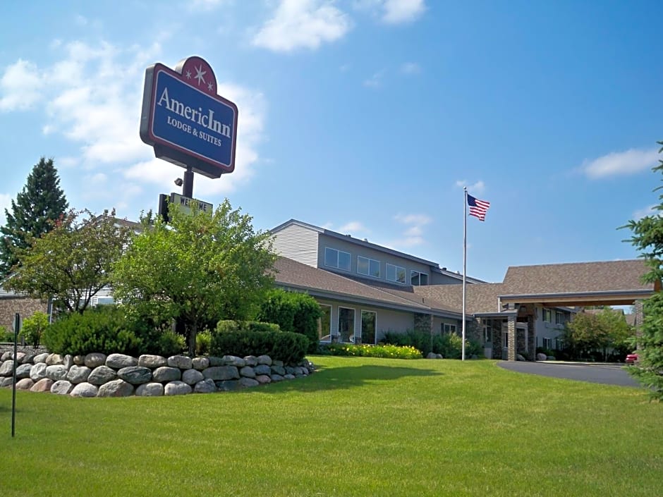 AmericInn by Wyndham Rhinelander