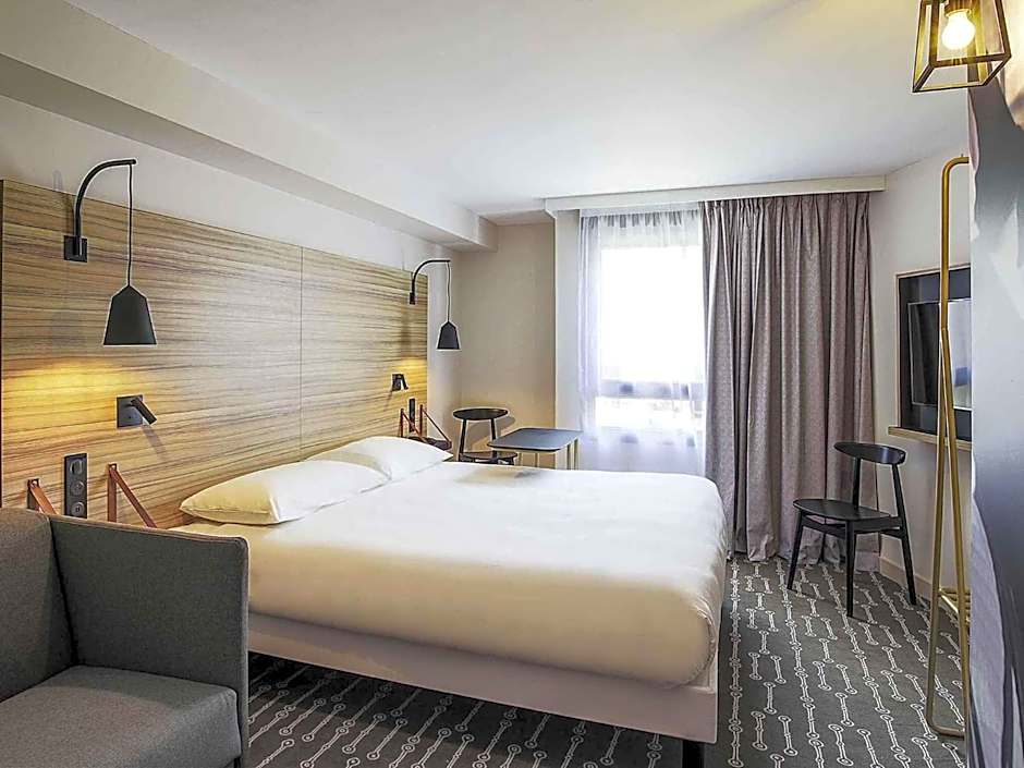 ibis Styles Laval Centre Gare