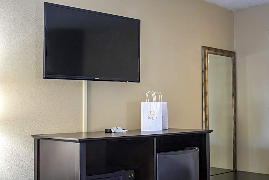 Quality Inn Kenly I-95