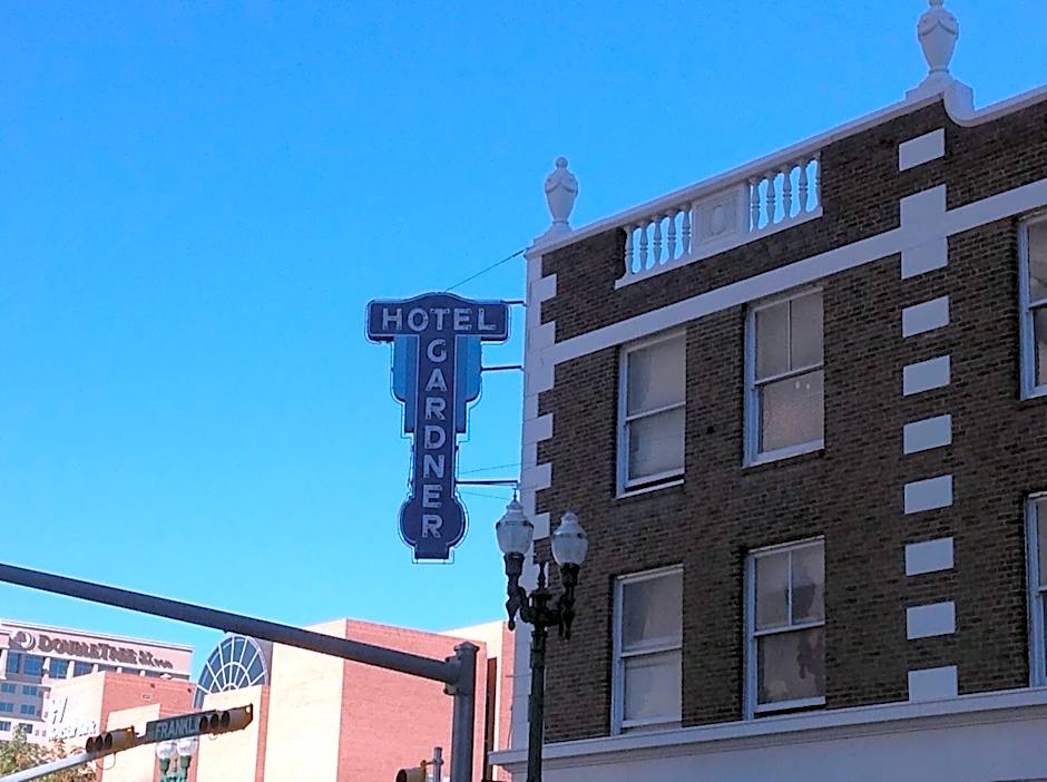 Gardner Hotel