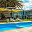 Camino Plaza