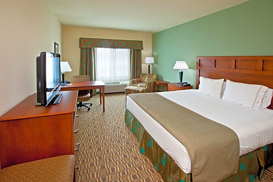 Holiday Inn Express & Suites Ripley By IHG