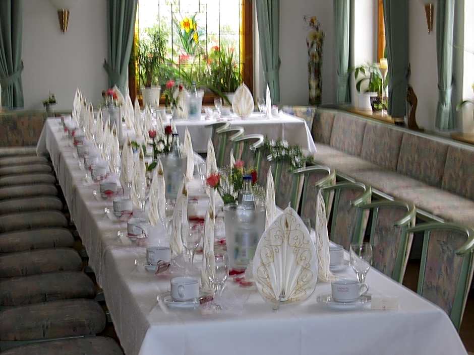 Landhotel Plauen - Gasthof Zwoschwitz