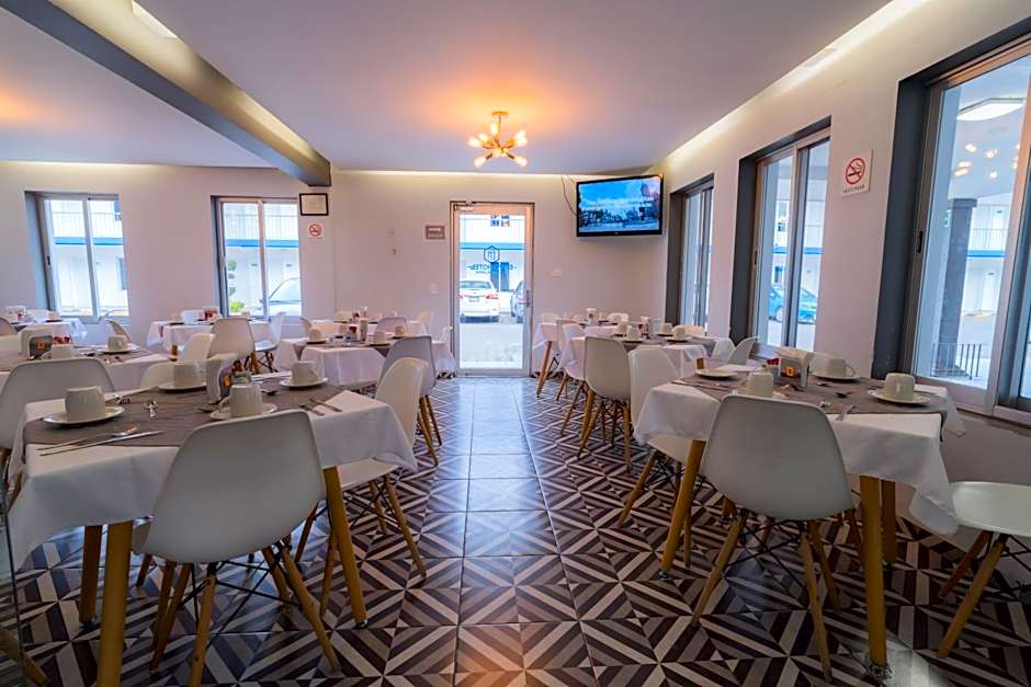 Expo Hotel Guadalajara - Zona Expo frente al Centro de Convenciones