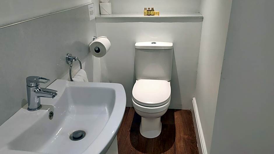 The Trusty Servant Inn