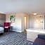 Hilton Garden Inn St. Charles