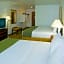 Holiday Inn Express Hotel & Suites Elkins