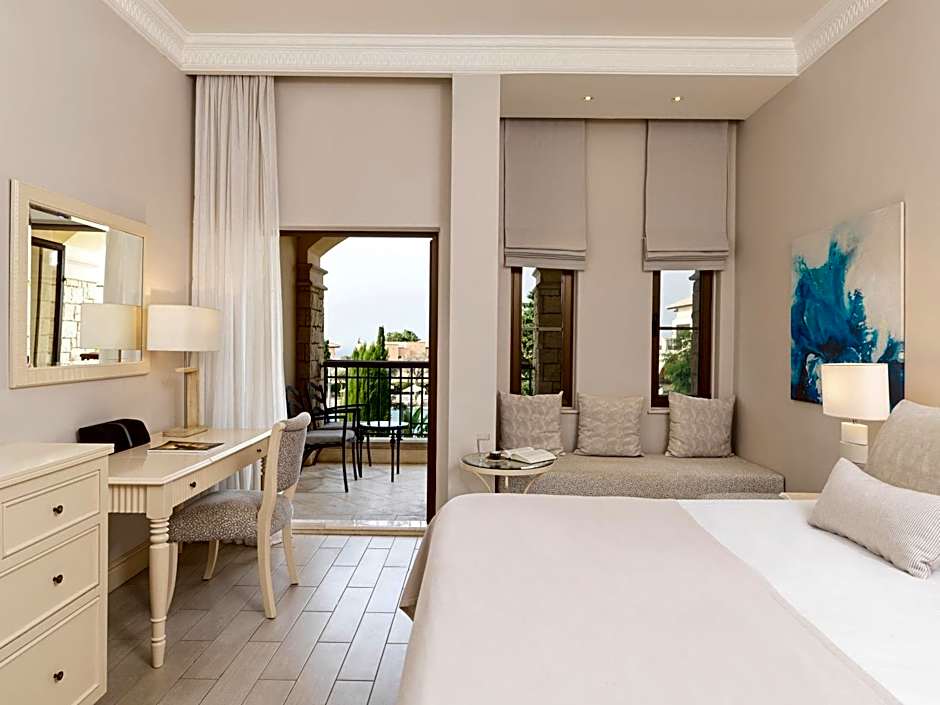 Atlantica Aphrodite Hills Hotel