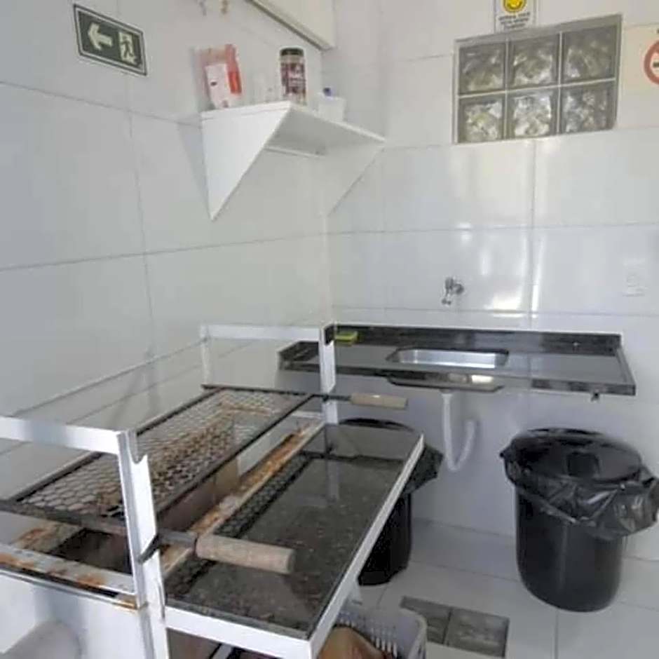 Suites Familia Otaviano Ubatuba Ótimo Custo-Benefício 500m da Praia