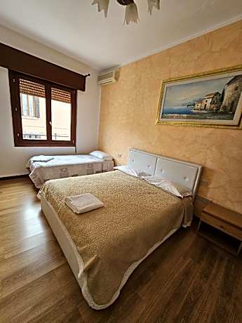 Comfort Triple Room - Non-Smoking