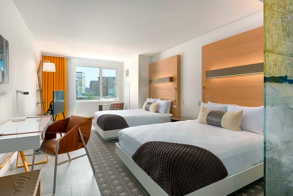 The Envoy Hotel, Autograph Collection by Marriott