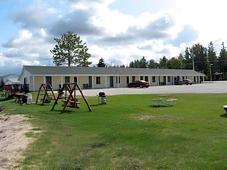 North Winds Motel