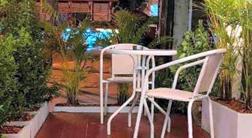 Chinawat Hotel