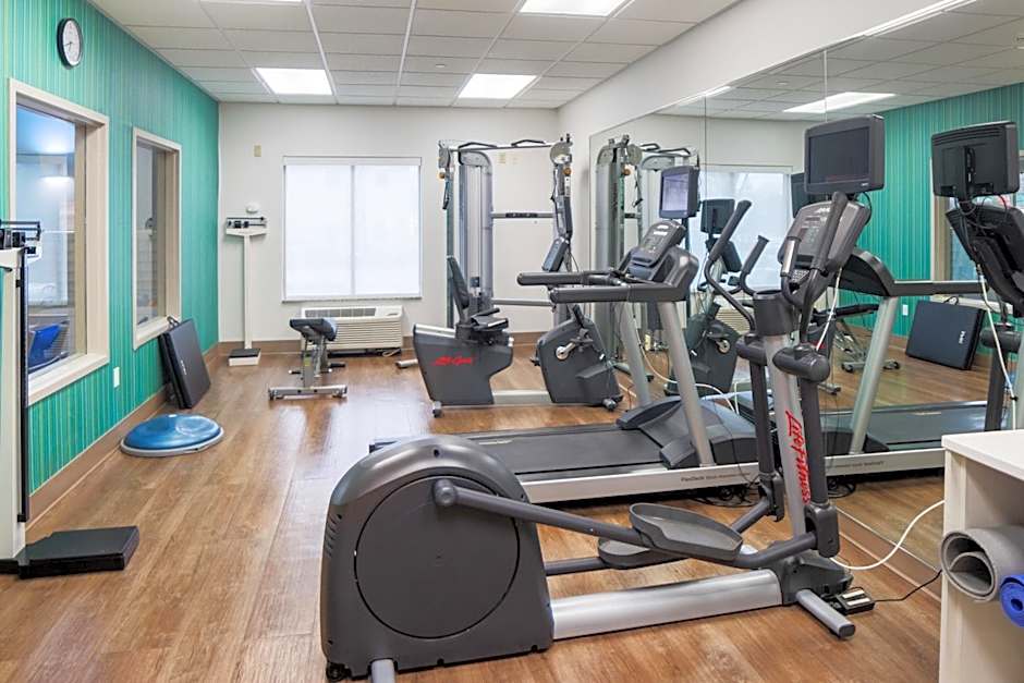 Holiday Inn Express and Suites - Stroudsburg By IHG