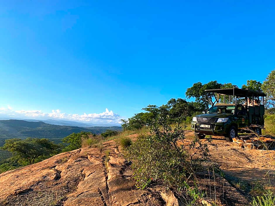Ndhula Luxury Tented Lodge
