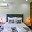 Casa d'Henrique Retreat Pool and Spa