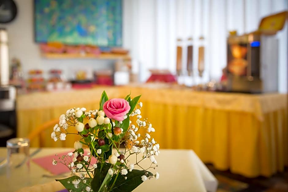 Hotel Royal Garnì