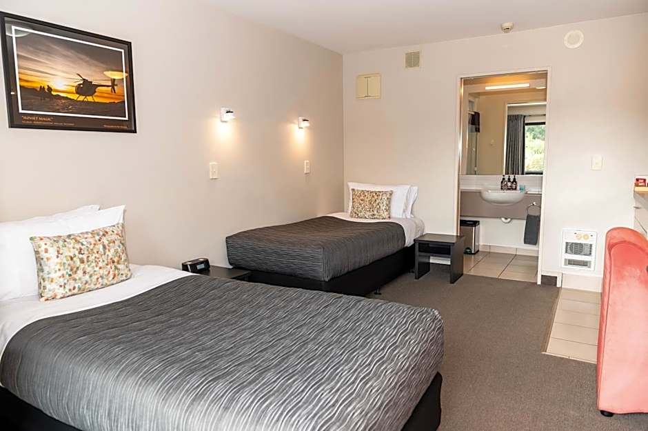 Bella Vista Fox Glacier Motel