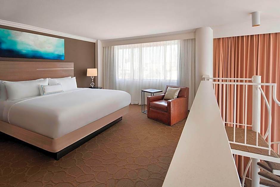 Delta Hotels by Marriott Richmond Downtown