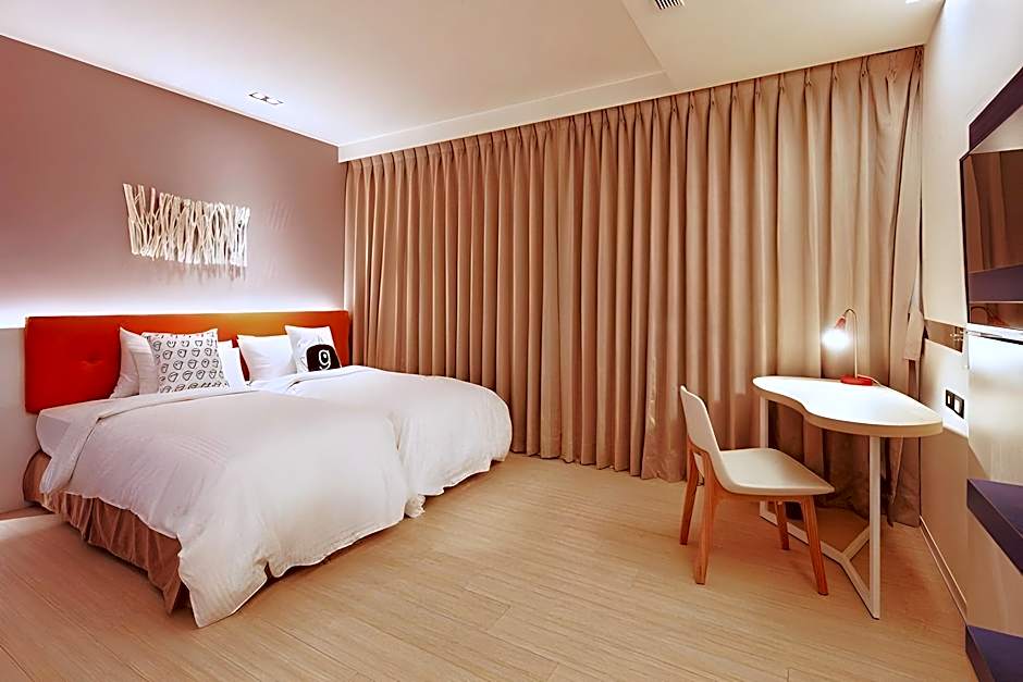 Hotel 7 Taichung