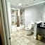 Super 7 Inn By OYO Tupelo Hwy 178