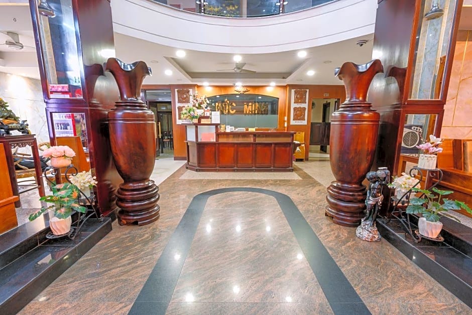 Duc Minh Saigon Airport Hotel